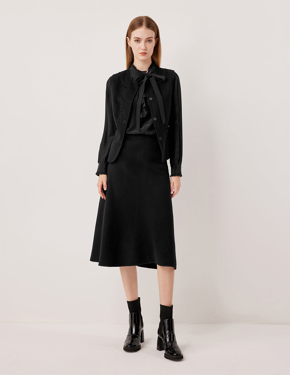 MARYLING Round Neck Sleeveless Knit Vest