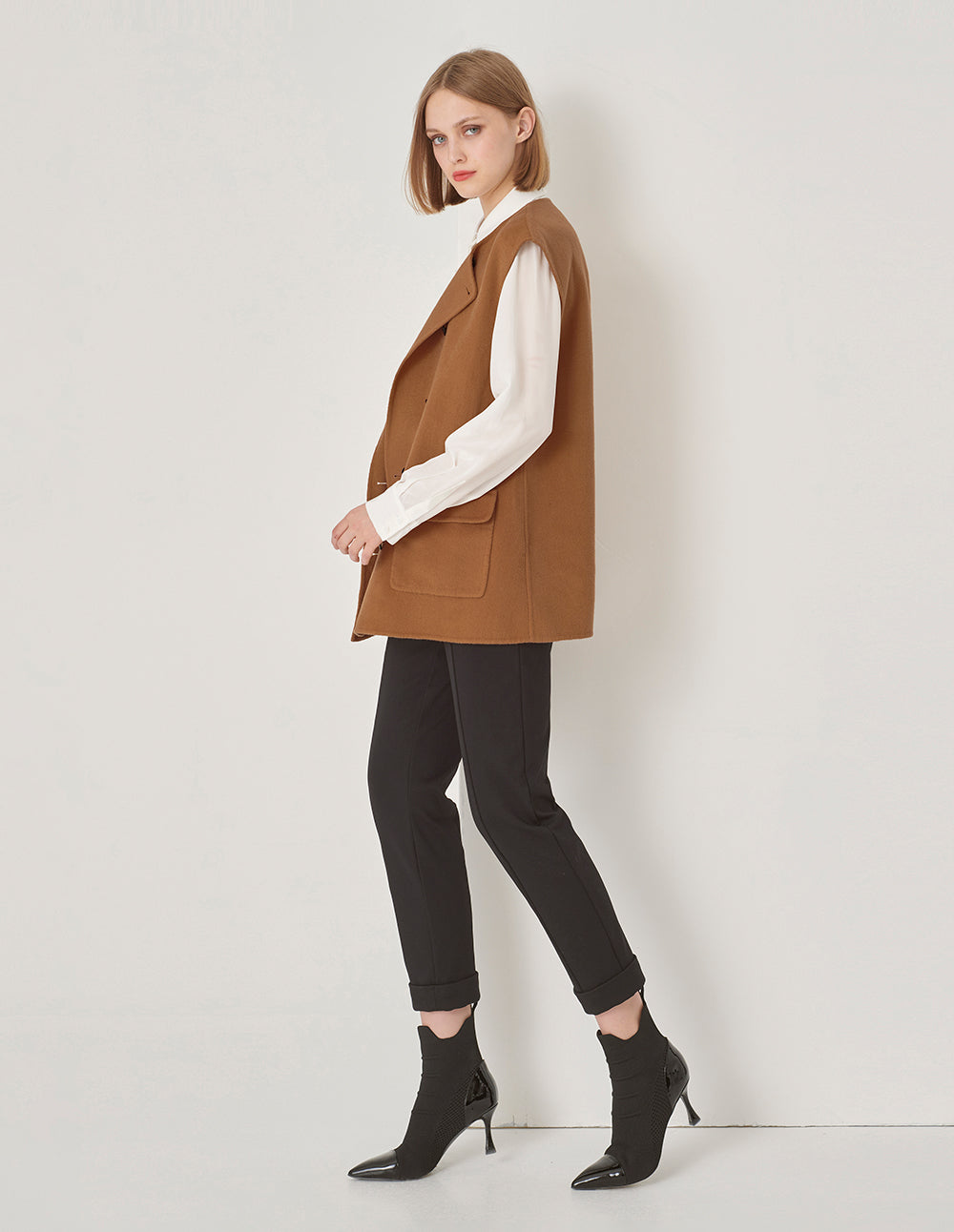 MARYLING Round Neck Double-Breasted Reversible Wool Vest