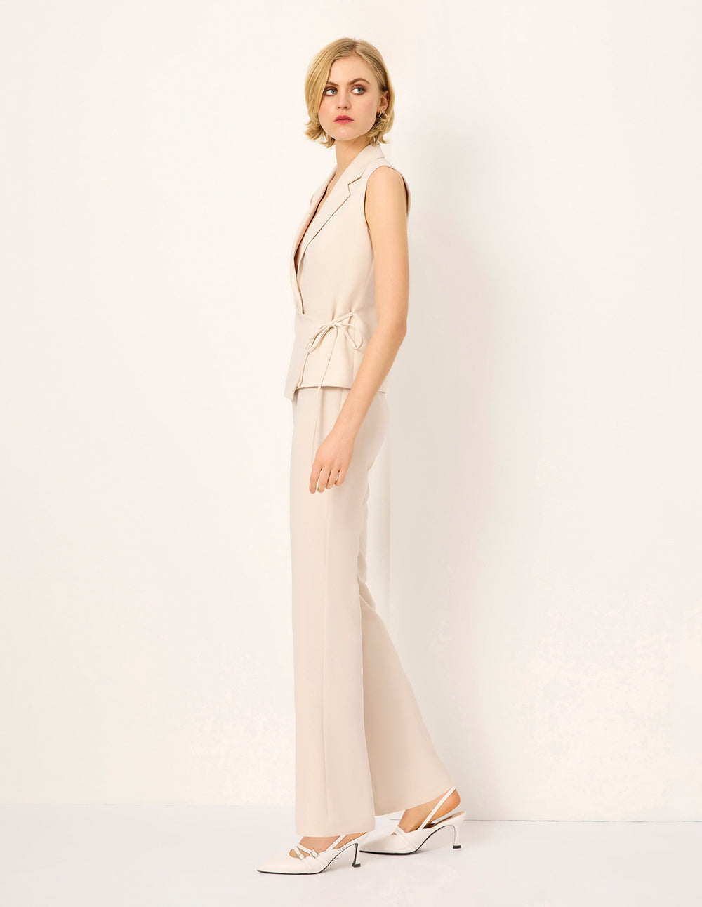 MARYLING Peaked Lapel Sleeveless Wrap-Tie Top