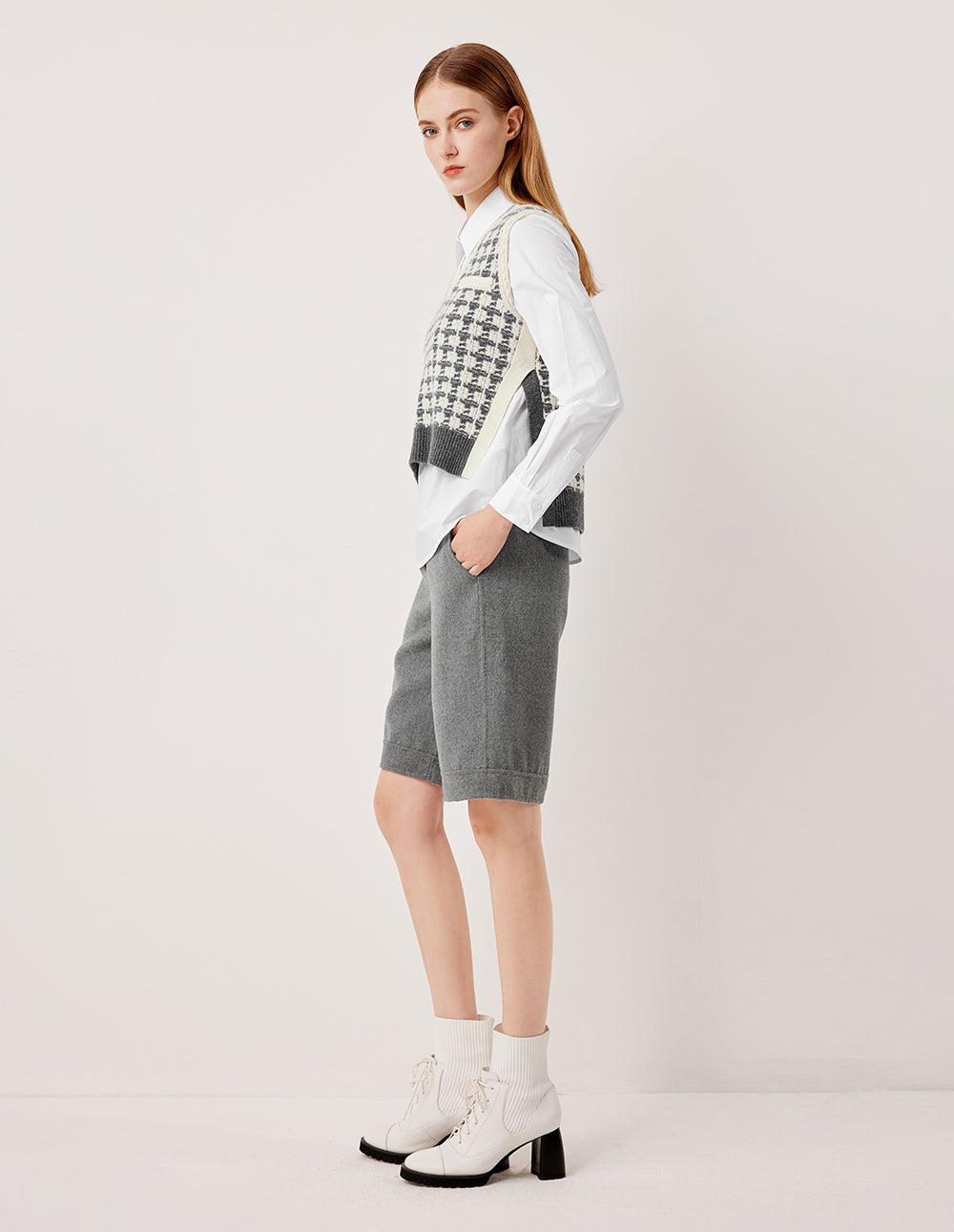 MARYLING V-Neck Sleeveless Plaid 100% Wool Knit Vest