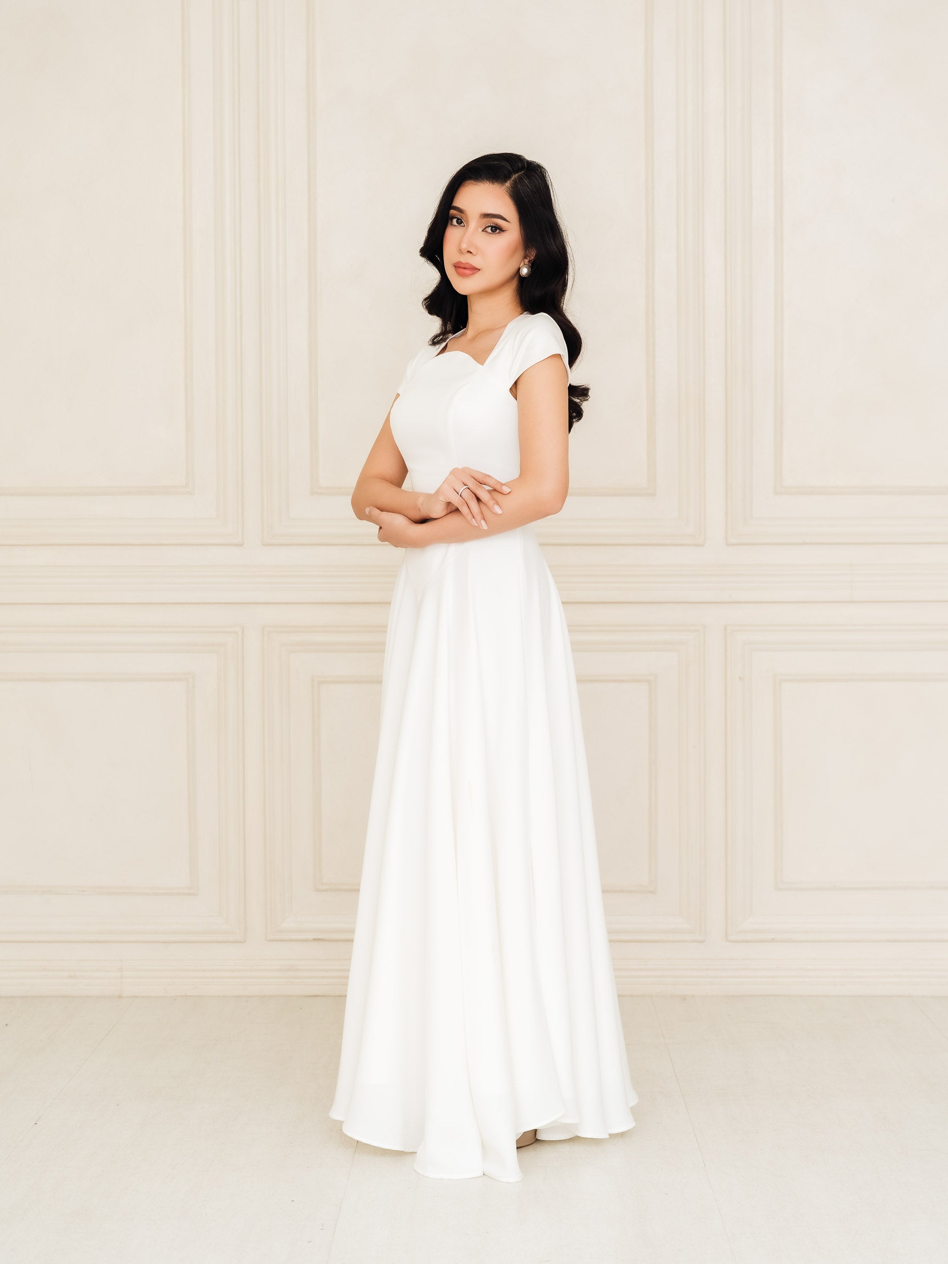 Aurora Ivory Capsleeve Flowy Maxi Dress