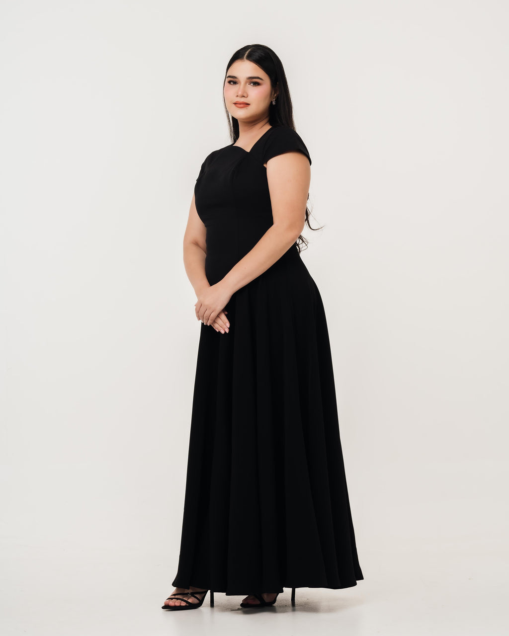 Aurora Ivory Capsleeve Flowy Maxi Dress